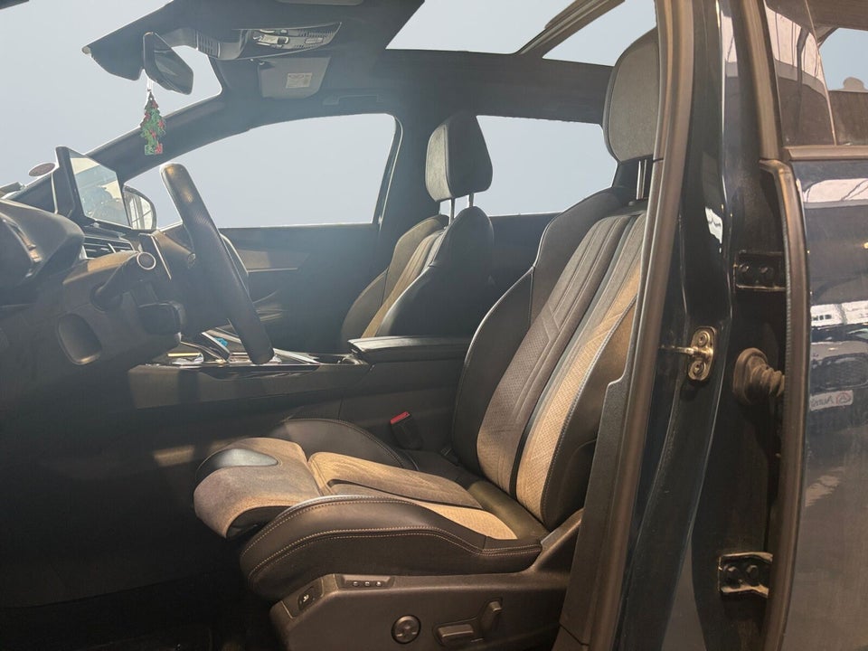 Peugeot 3008 1,6 Hybrid First Selection EAT8 5d