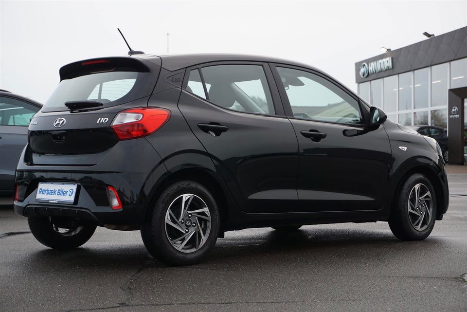 Hyundai i10 1,0 MPi Essential Komfort 5d