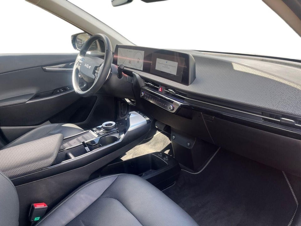 Kia EV6 77 Long Range Upgrade 5d