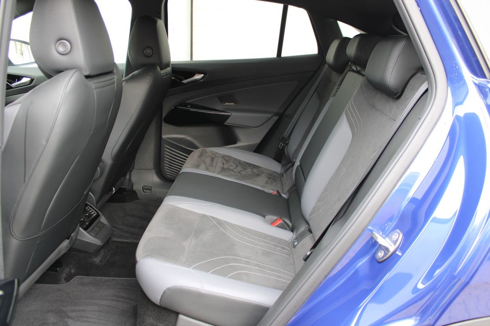 VW ID.5 77 Style 5d
