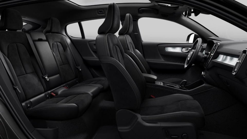 Volvo EC40 Twin Black Edition 5d