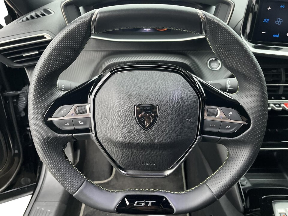 Peugeot e-2008 54 GT 5d