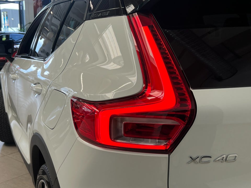 Volvo XC40 ReCharge Extended Range Ultimate 5d