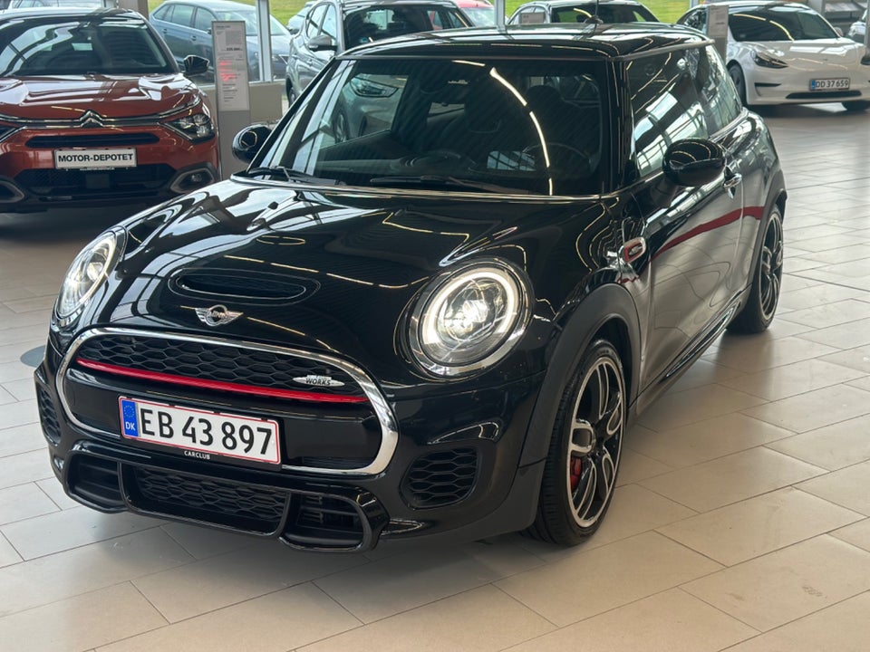 MINI Cooper S 2,0 JC Works aut. 3d