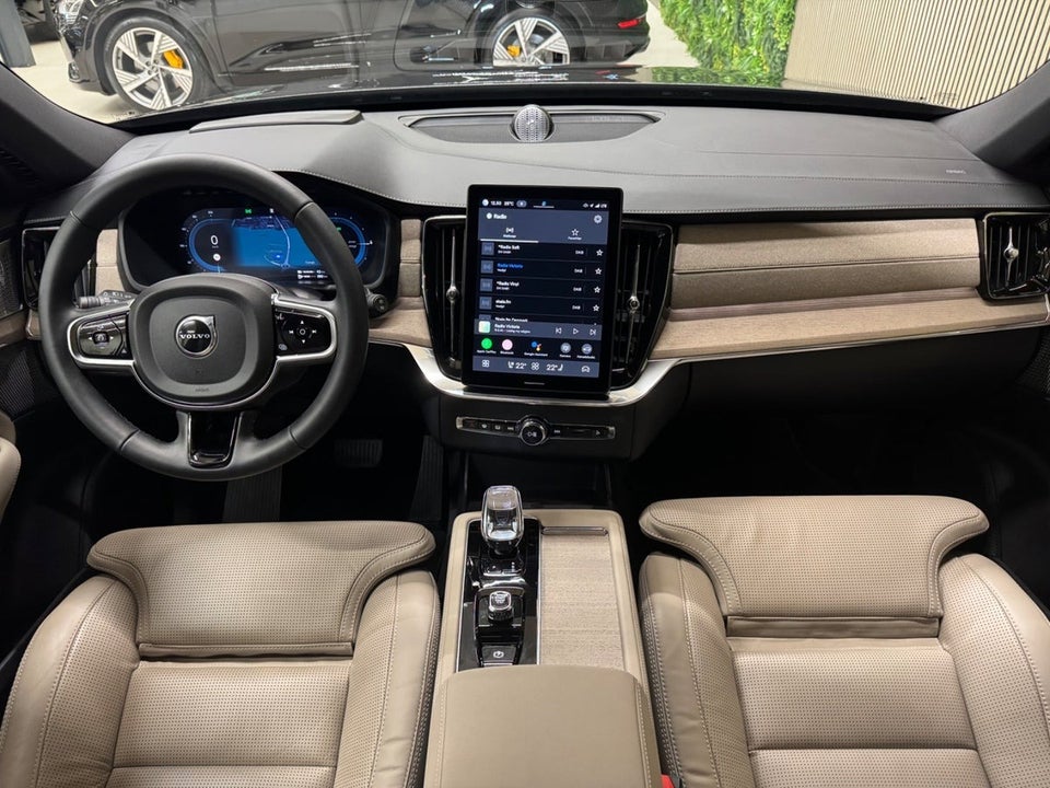 Volvo XC90 2,0 T8 ReCharge Ultra Dark aut. AWD 7prs 5d