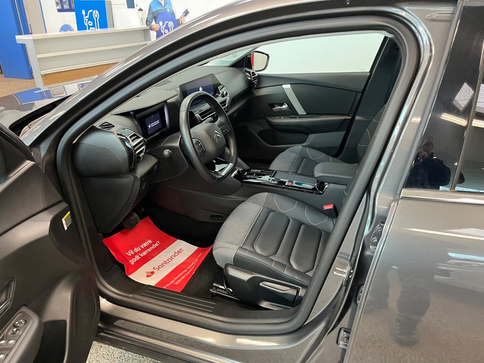 Citroën ë-C4 X 50 Max 4d