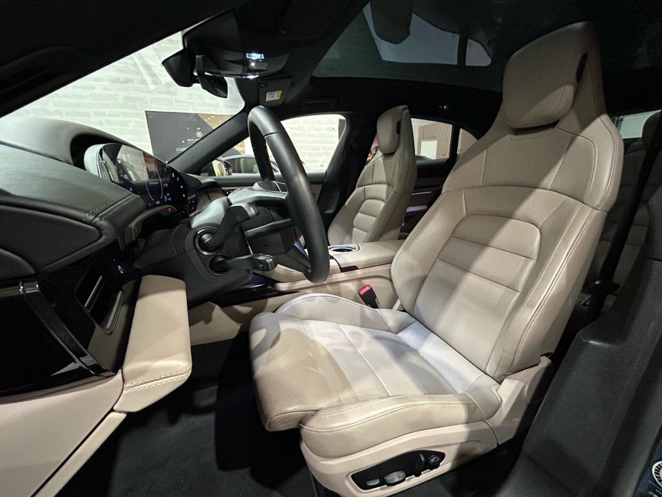 Porsche Taycan 4S Performance+ Cross Turismo 5d