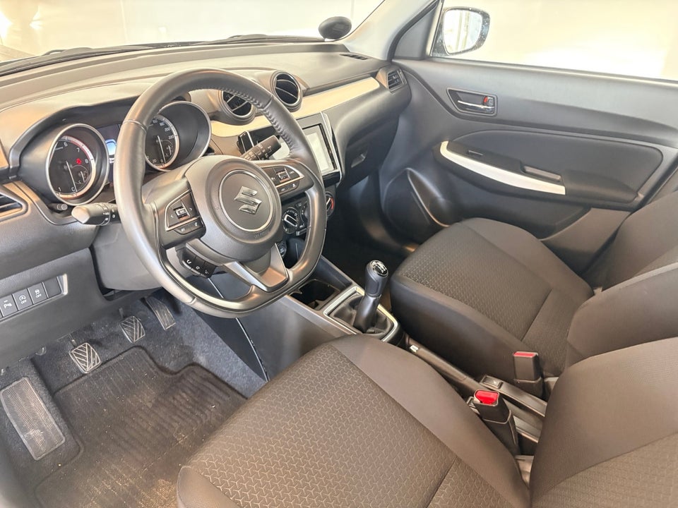 Suzuki Swift 1,2 mHybrid Action 5d