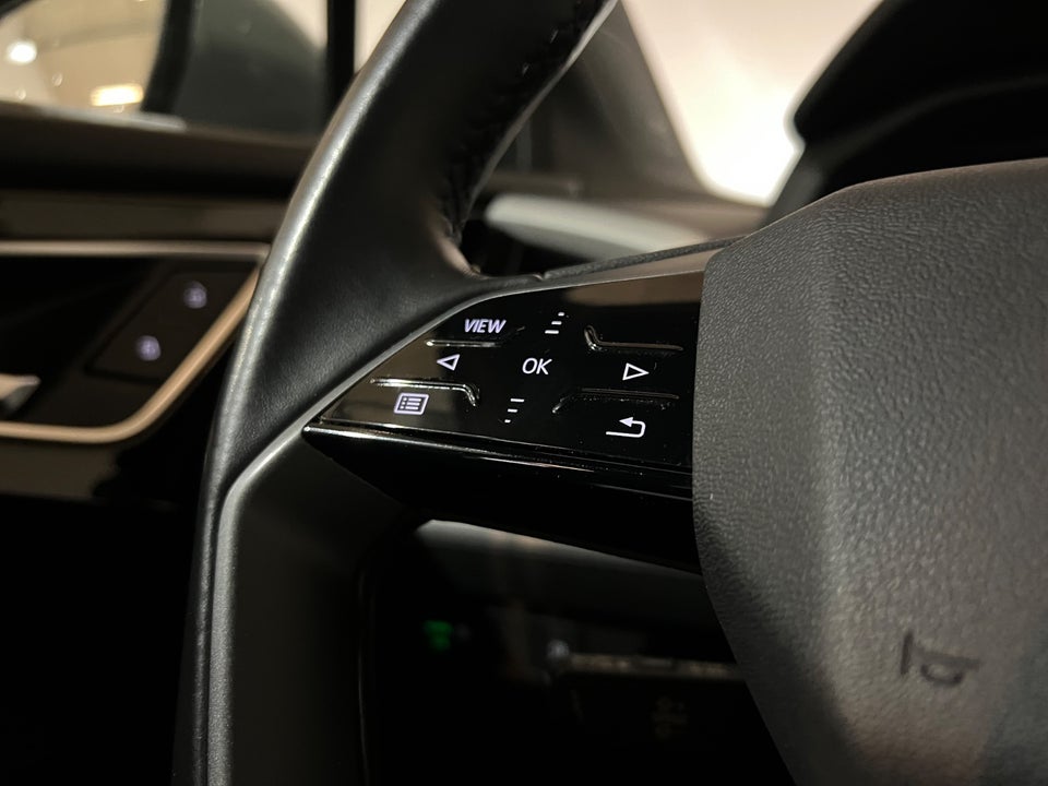 Audi Q4 e-tron 40  5d