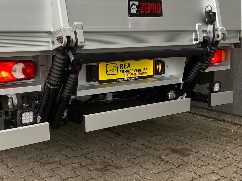 Fiat Ducato 35 Maxi 2,2 MJT 180 Chassis L3 Pro+ aut.