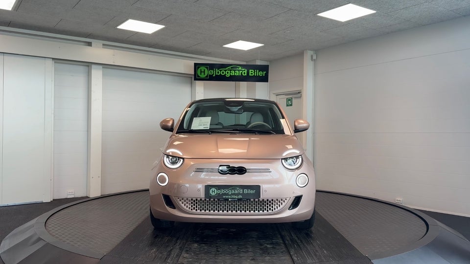 Fiat 500e 42 la Prima Sky 3d