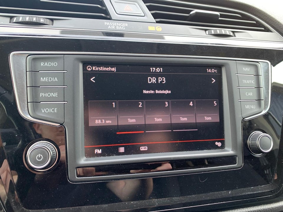 VW Touran 2,0 TDi 150 Comfortline DSG Van 5d