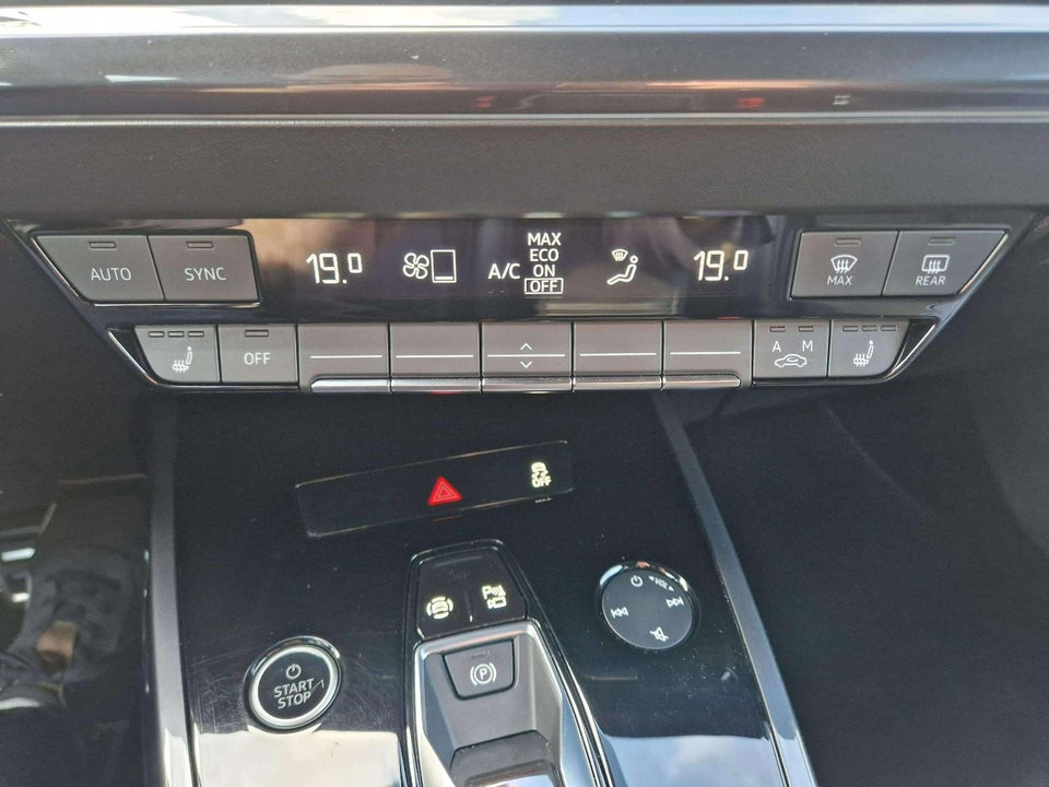 Audi Q4 e-tron 40 Attitude S-line 5d