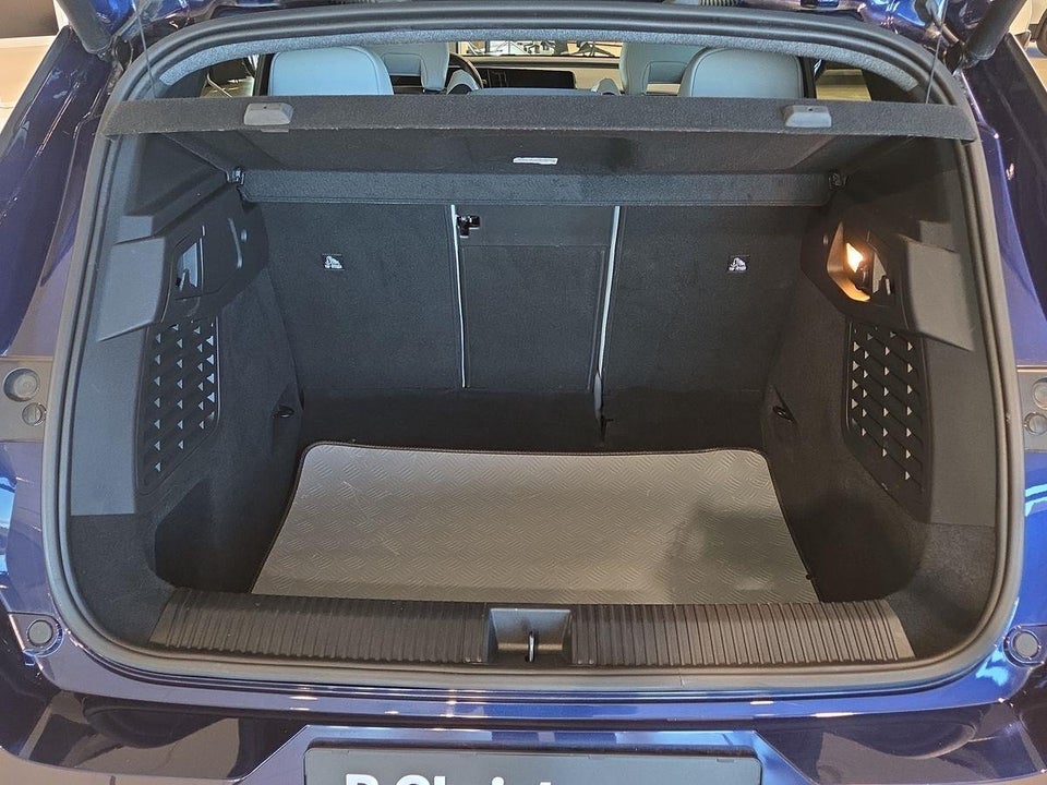 Renault Scenic E-Tech 87 Iconic 5d