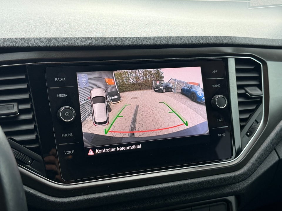 VW T-Roc 1,0 TSi 115 Style 5d