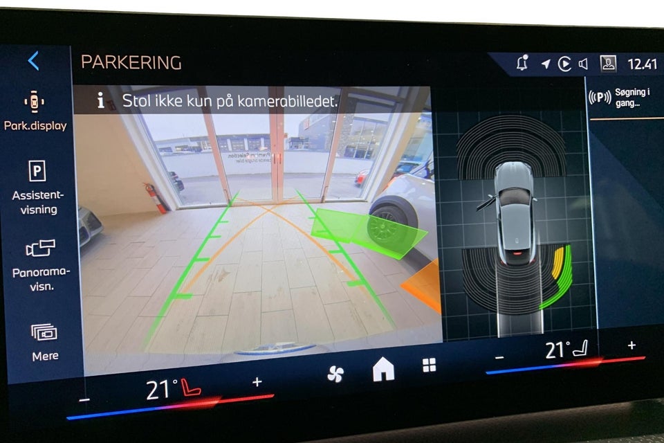 BMW iX2 eDrive20 M-Sport 5d