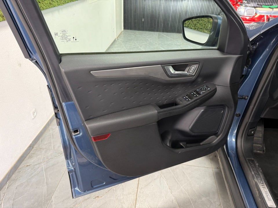Ford Kuga 2,5 PHEV Titanium X CVT 5d