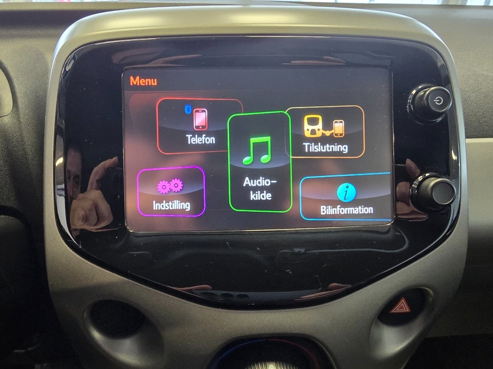 Toyota Aygo 1,0 VVT-i x-black 5d