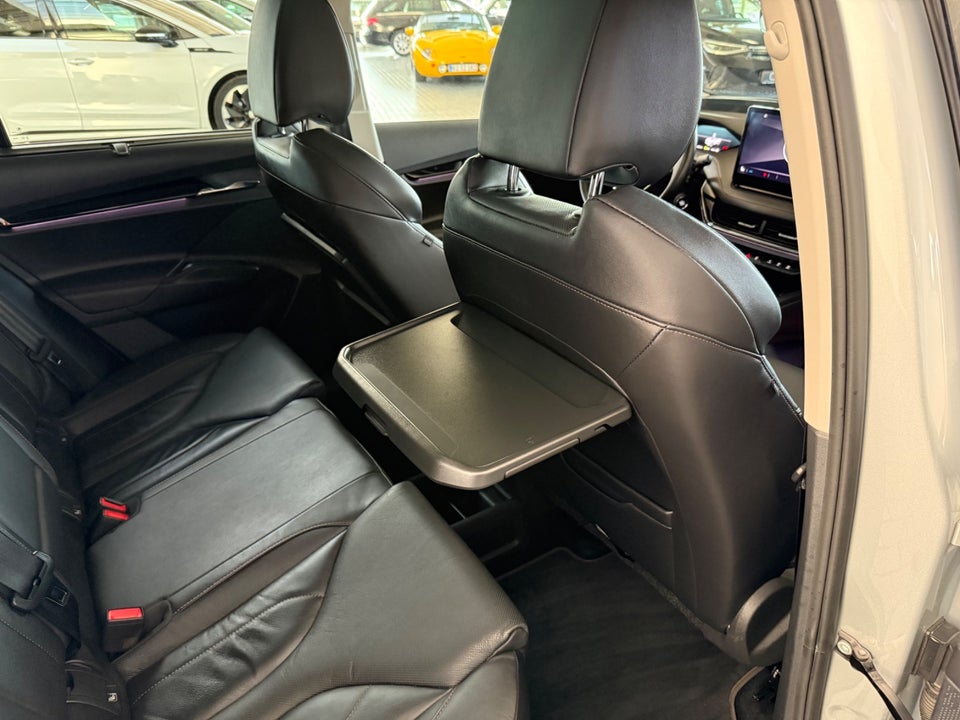 Skoda Enyaq 80 iV Suite 5d