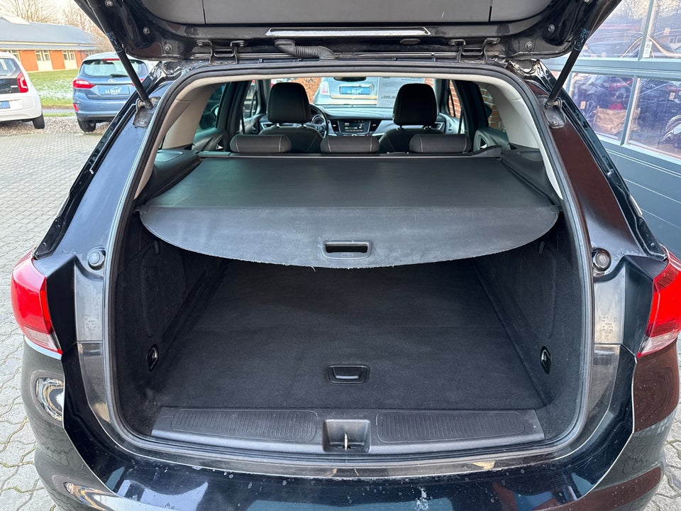 Opel Astra 1,4 T 125 Enjoy Sports Tourer 5d