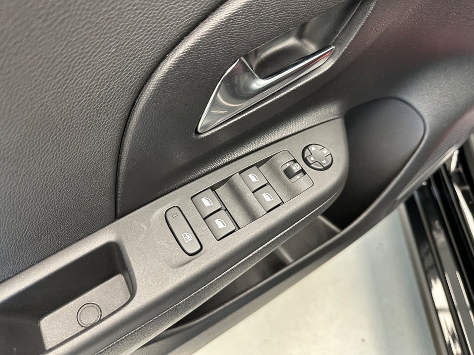 Opel Corsa 1,2 T 100 Sport 5d