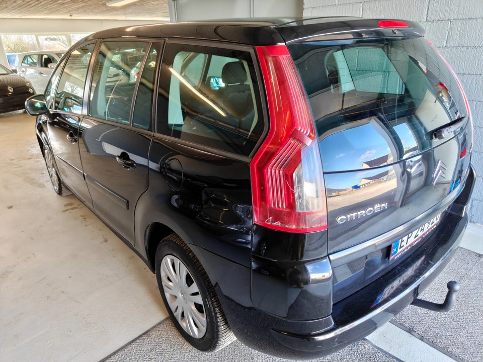 Citroën Grand C4 Picasso 1,8 16V Prestige 7prs 5d