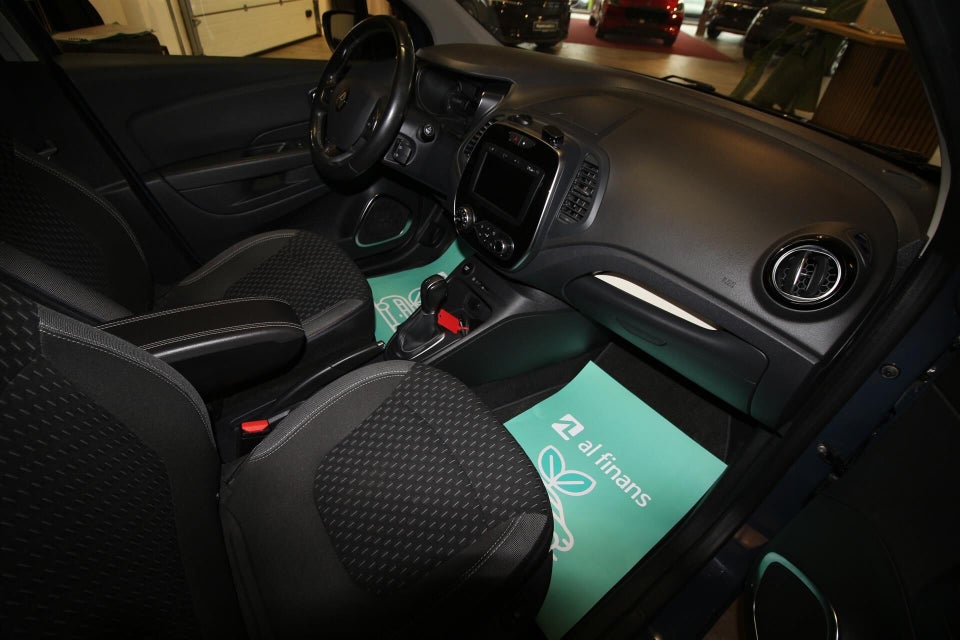 Renault Captur 1,5 dCi 90 Intens EDC 5d