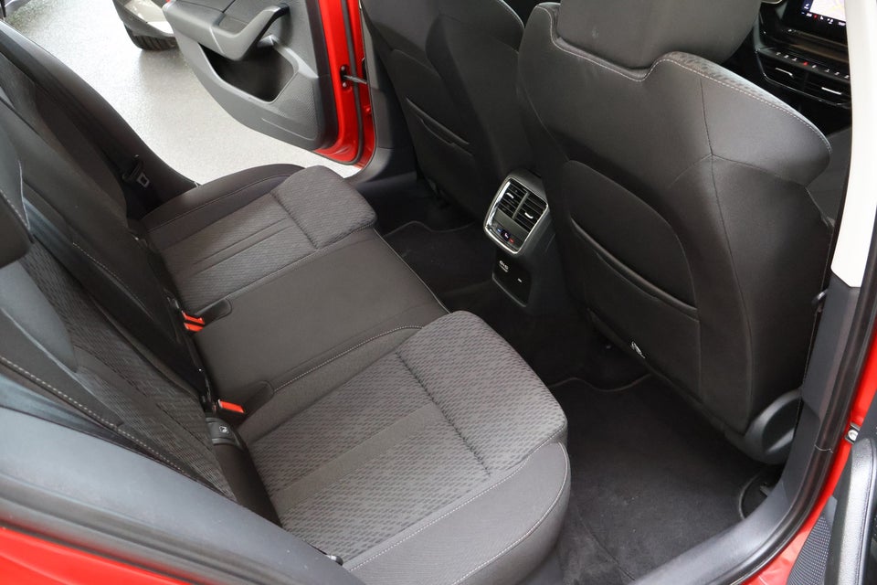 Skoda Octavia 1,4 TSi iV Plus Combi DSG 5d