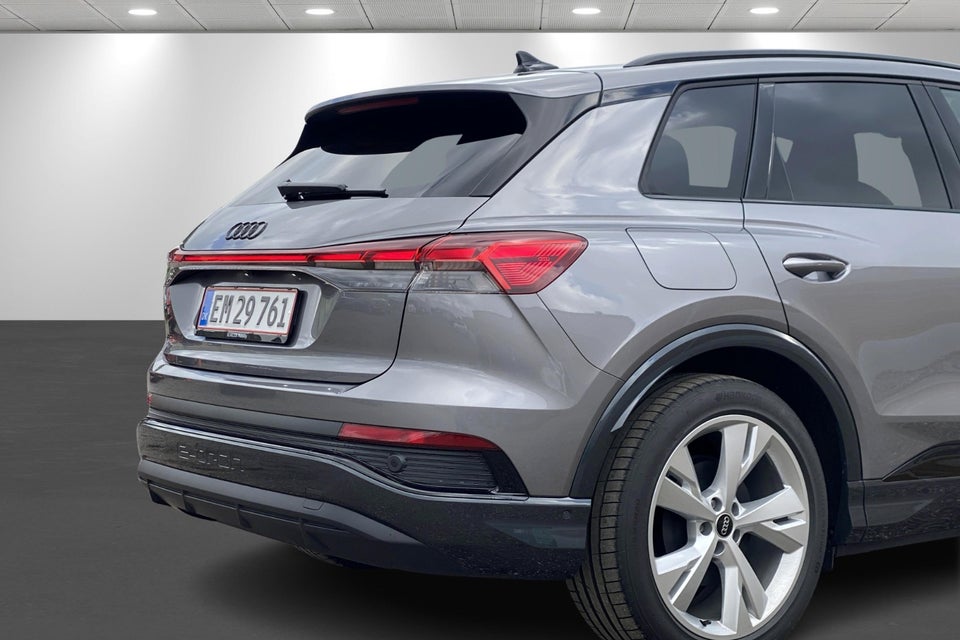 Audi Q4 e-tron 45 S-line Edition 5d