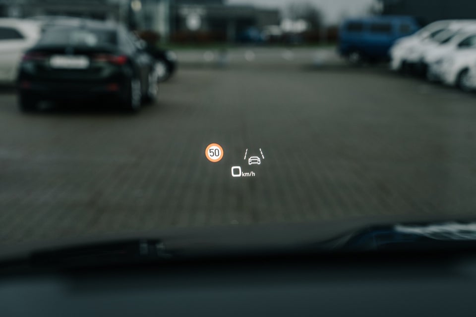 Audi Q8 e-tron 55 Advanced quattro 5d