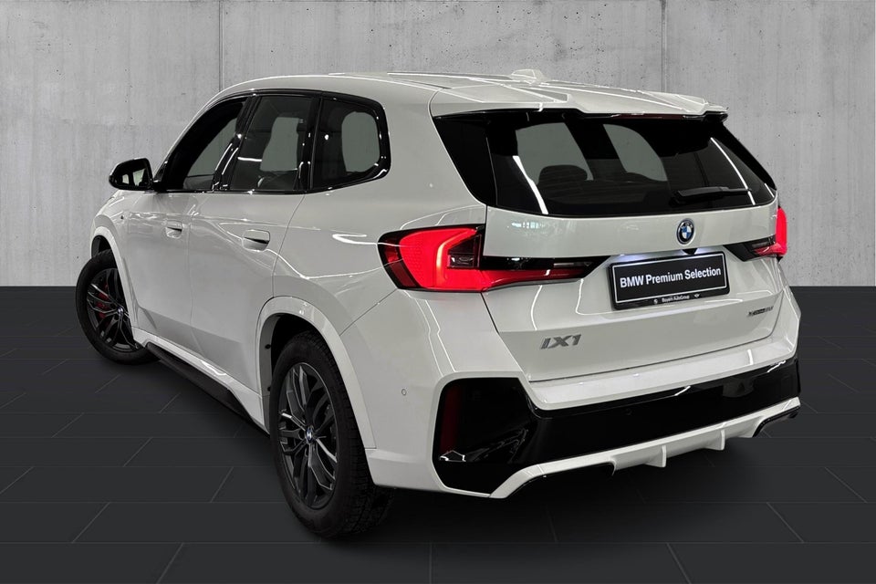 BMW iX1 xDrive30 M-Sport 5d