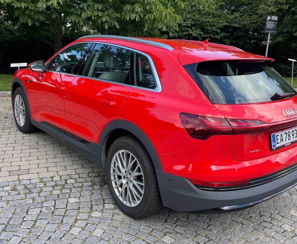 Audi e-tron 55 Advanced quattro 5d