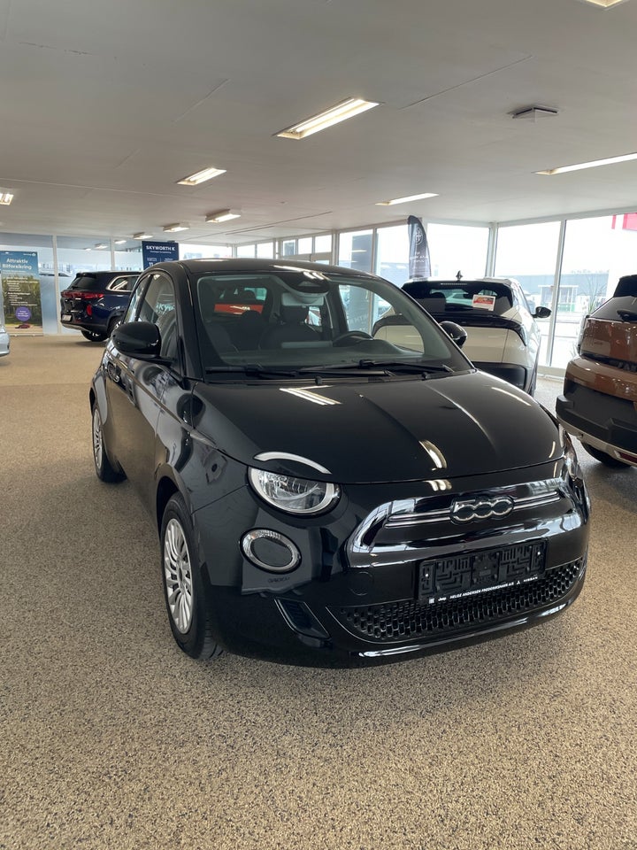 Fiat 500e 42 Icon 3d