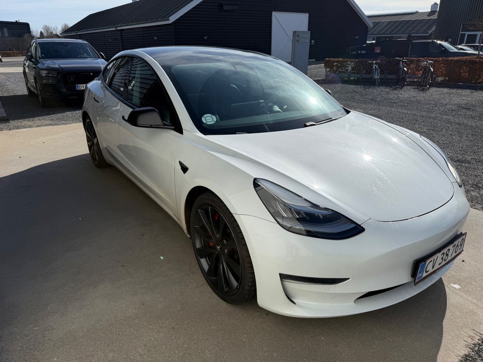 Tesla Model 3 Performance AWD 4d