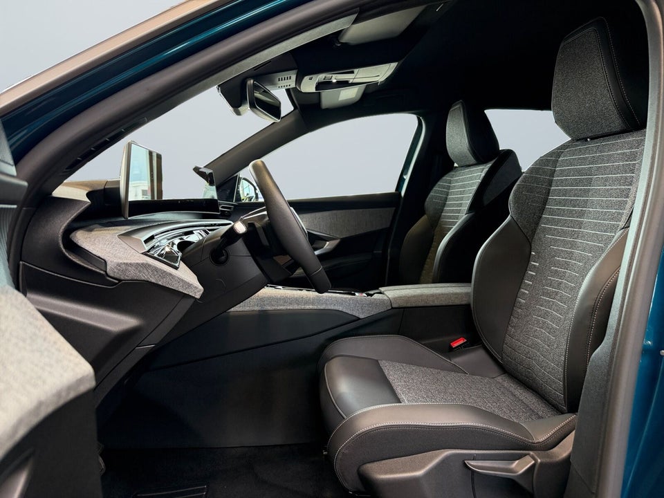 Peugeot e-3008 77 Allure Pack 5d