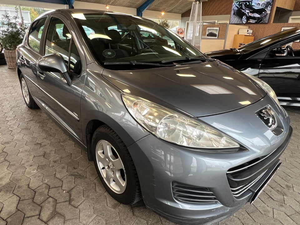 Peugeot 207 1,6 HDi 90 Comfort+ 5d