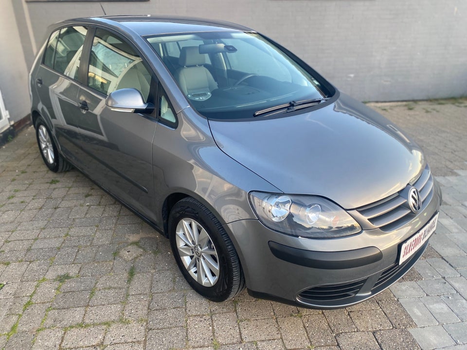 VW Golf Plus 1,6 FSi Sportline Tiptr. 5d