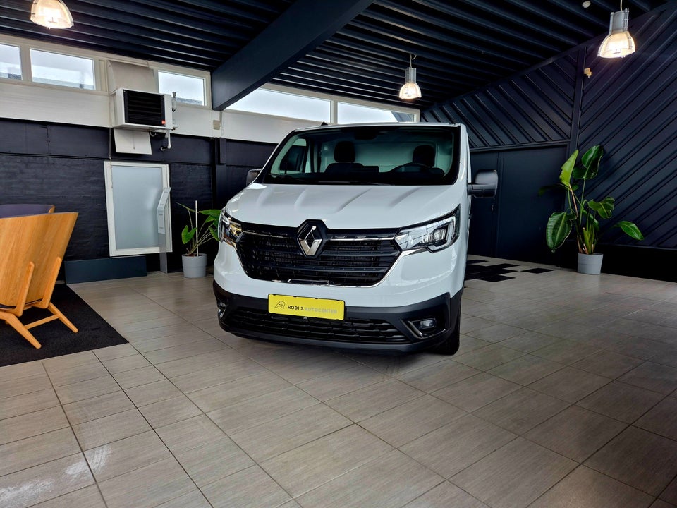 Renault Trafic 2,0 dCi 150 L2H1