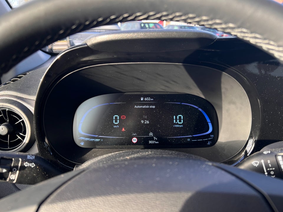 Hyundai i10 1,0 MPi Essential 5d