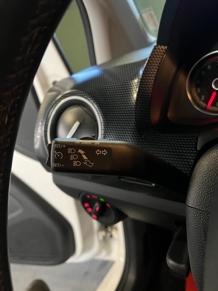 VW Up! 1,0 MPi 60 Move Up! BMT 5d