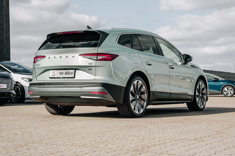 Skoda Enyaq 80 iV Plus Suite 5d