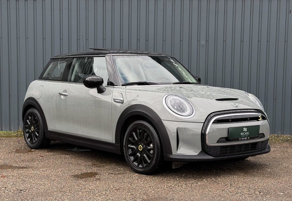 MINI Cooper SE Edition Premium Plus 3d
