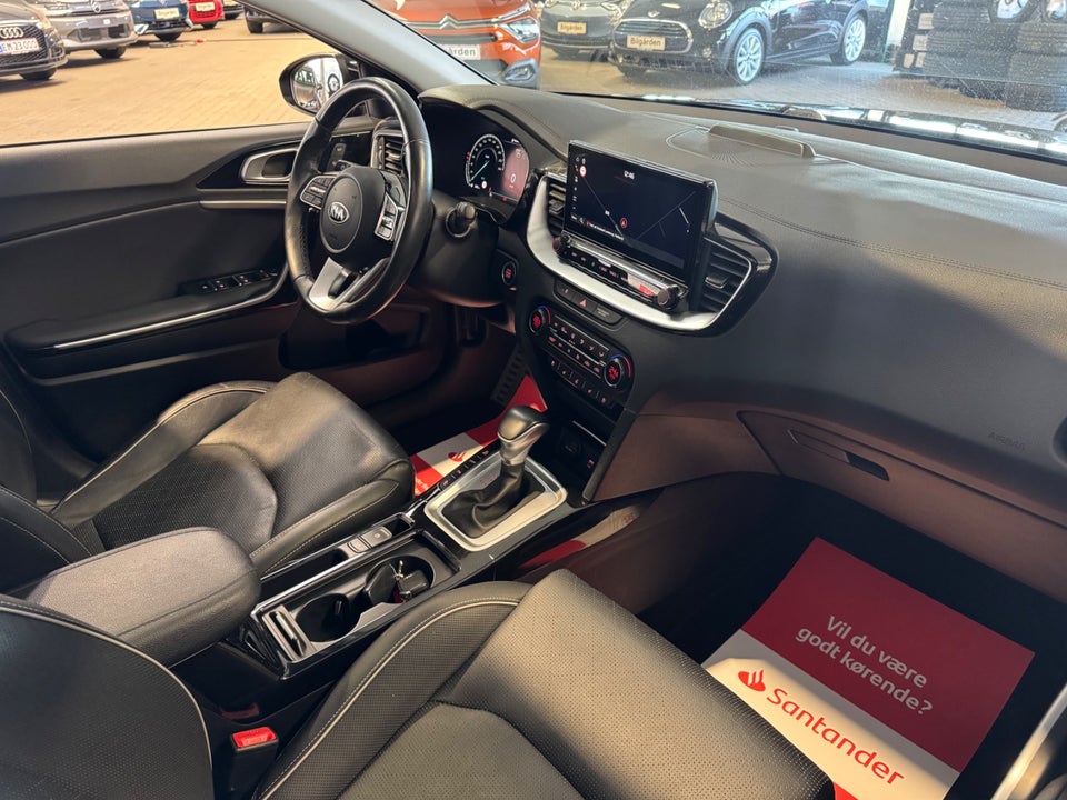 Kia XCeed 1,6 PHEV Upgrade DCT 5d