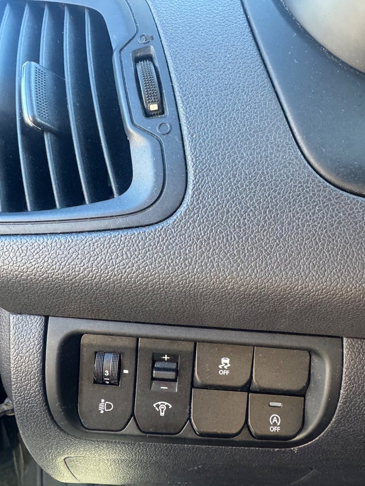 Kia Rio 1,2 CVVT Active 5d