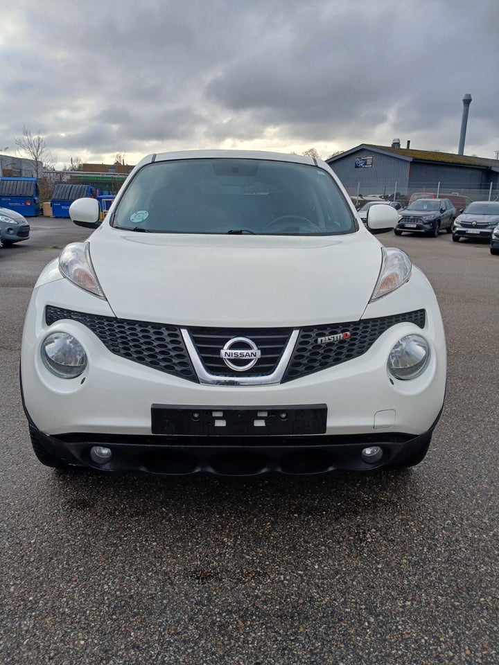 Nissan Juke 1,6 Tekna 5d