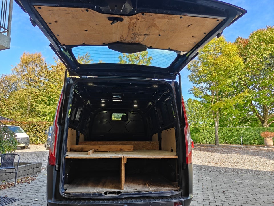 Ford Transit Custom 310 L2 2,2 TDCi 125 Trend
