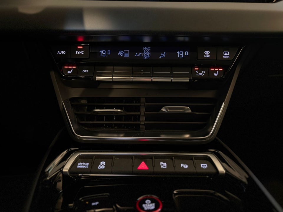 Audi e-tron GT quattro 4d