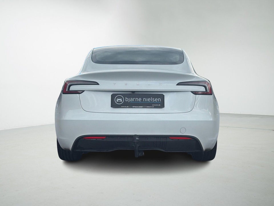 Tesla Model 3 RWD 4d