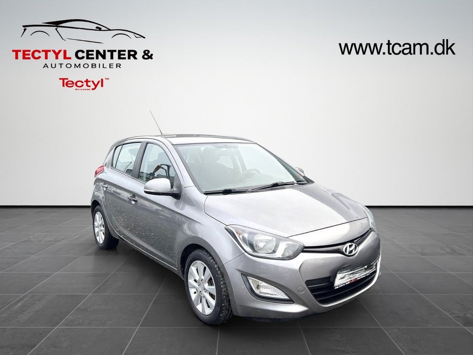 Hyundai i20 1,25 Classic XTR 5d