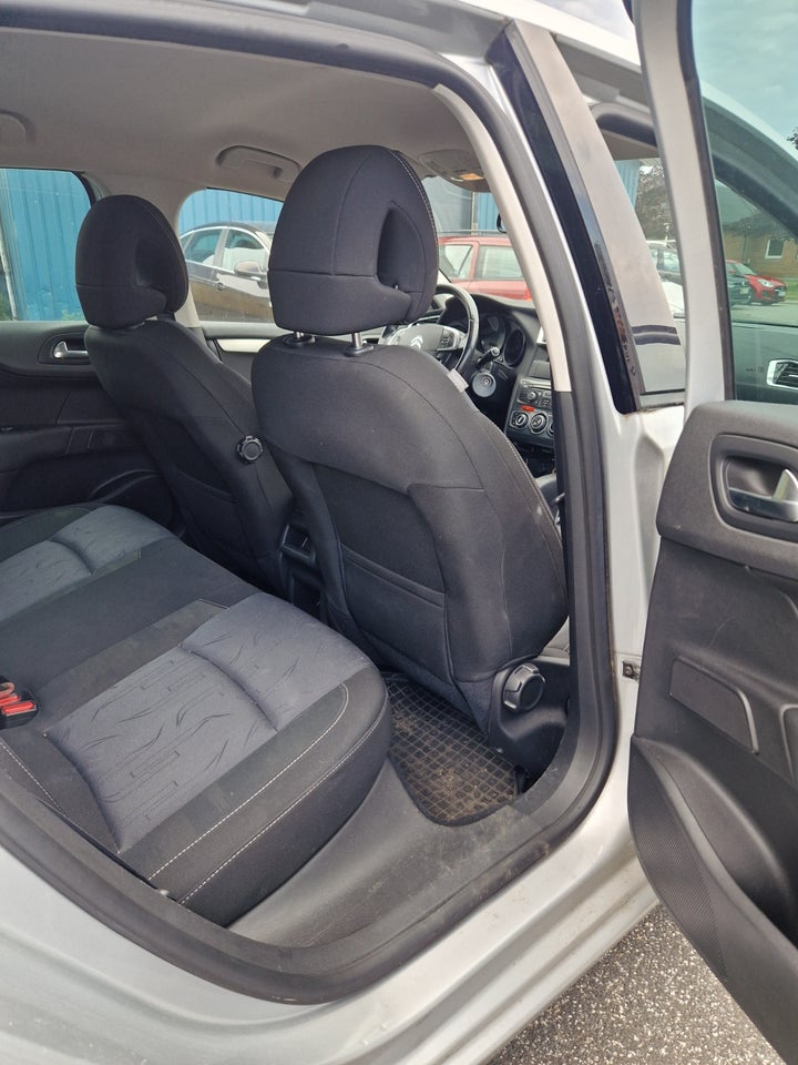Citroën C4 1,6 HDi 112 Seduction 5d